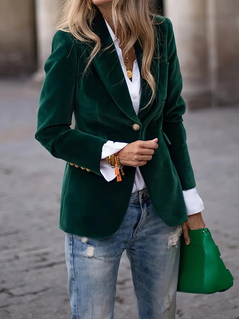 Nicola | Elegant Velvet Blazer