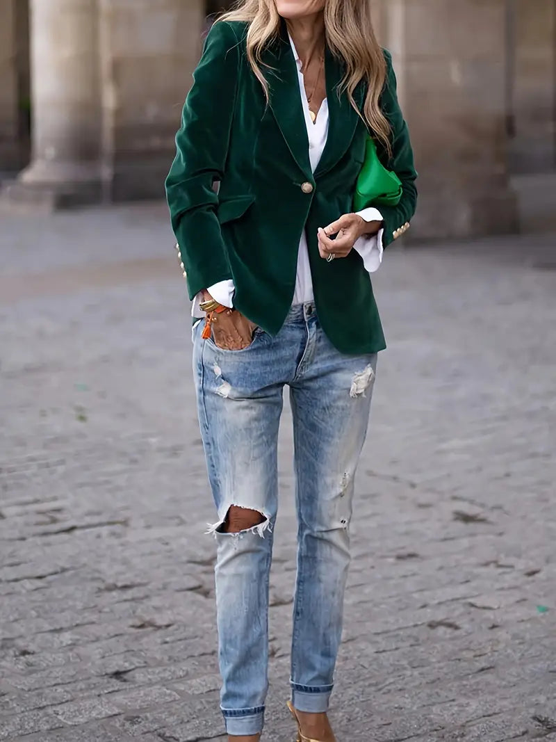 Nicola | Elegant Velvet Blazer